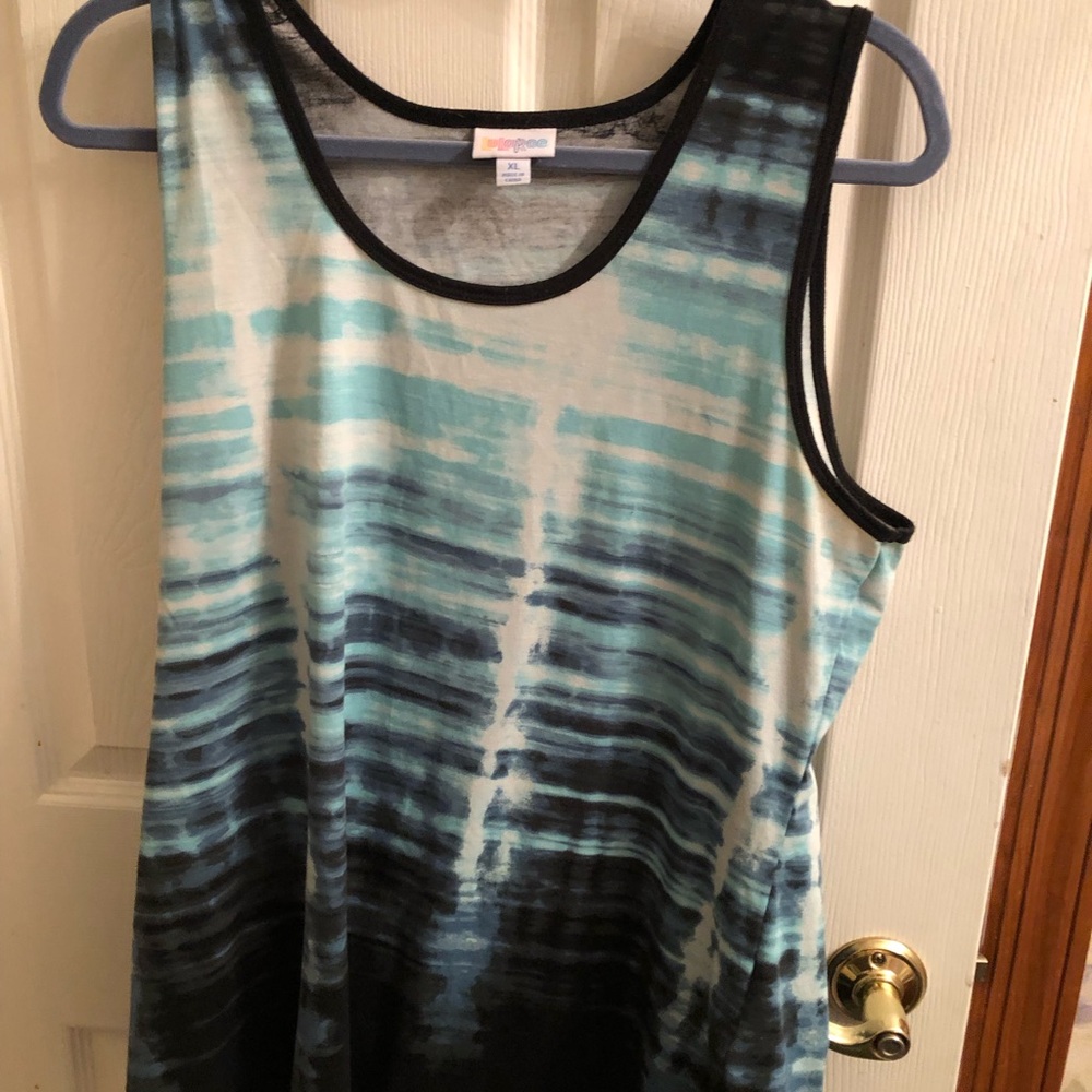 LuLaRoe Green Tank Top Sleeveless Casual